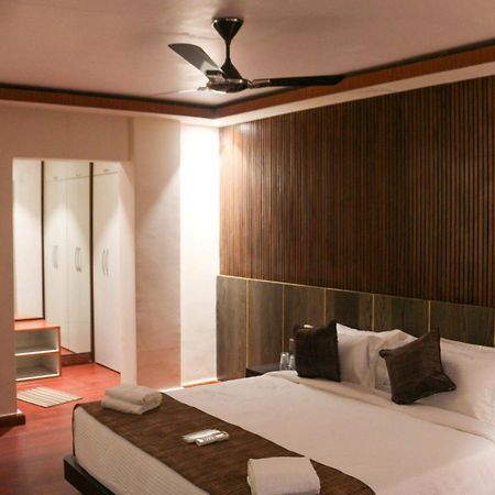 Hotel Obsidian Blue Itānagar Extérieur photo