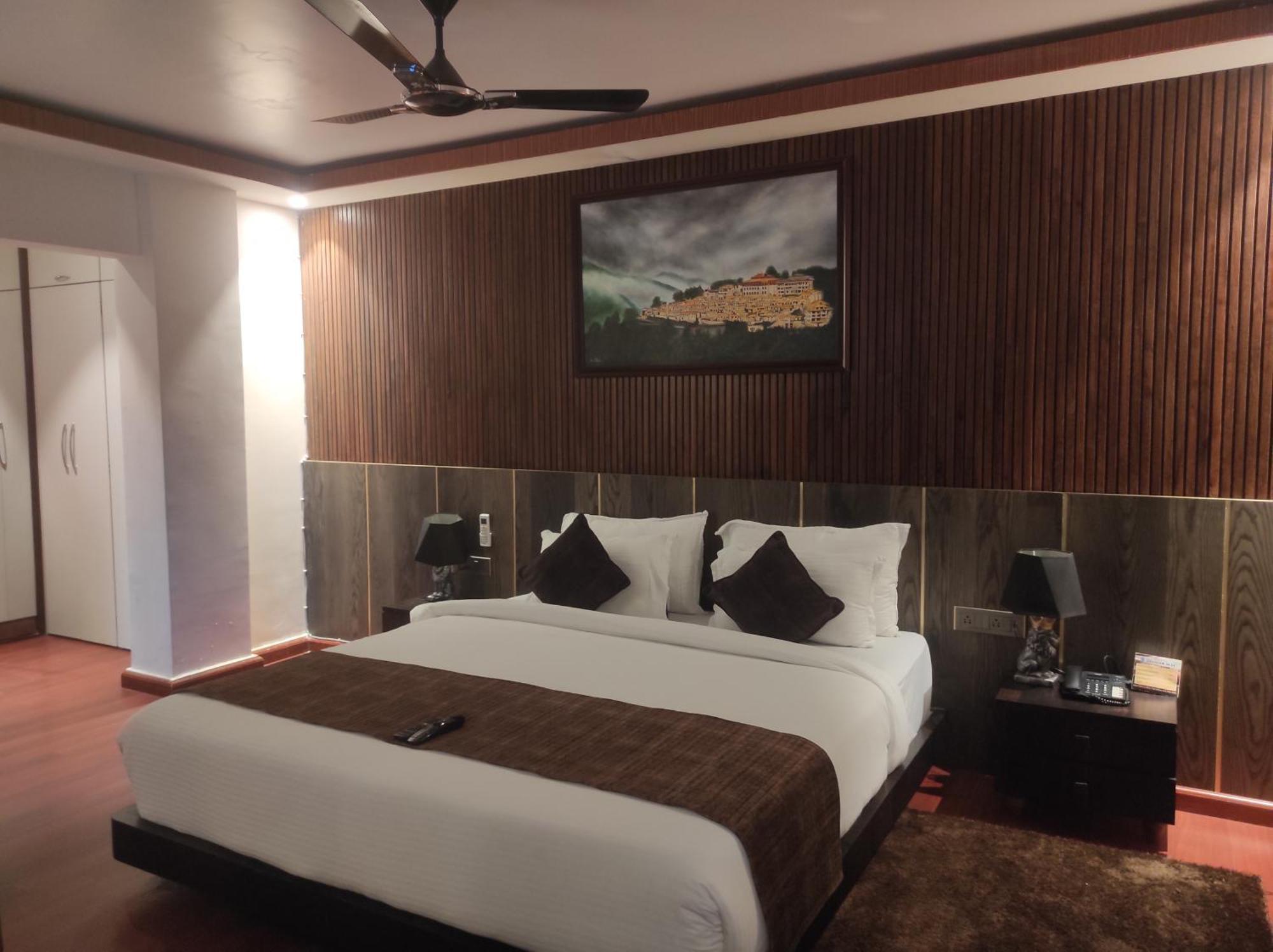 Hotel Obsidian Blue Itānagar Extérieur photo