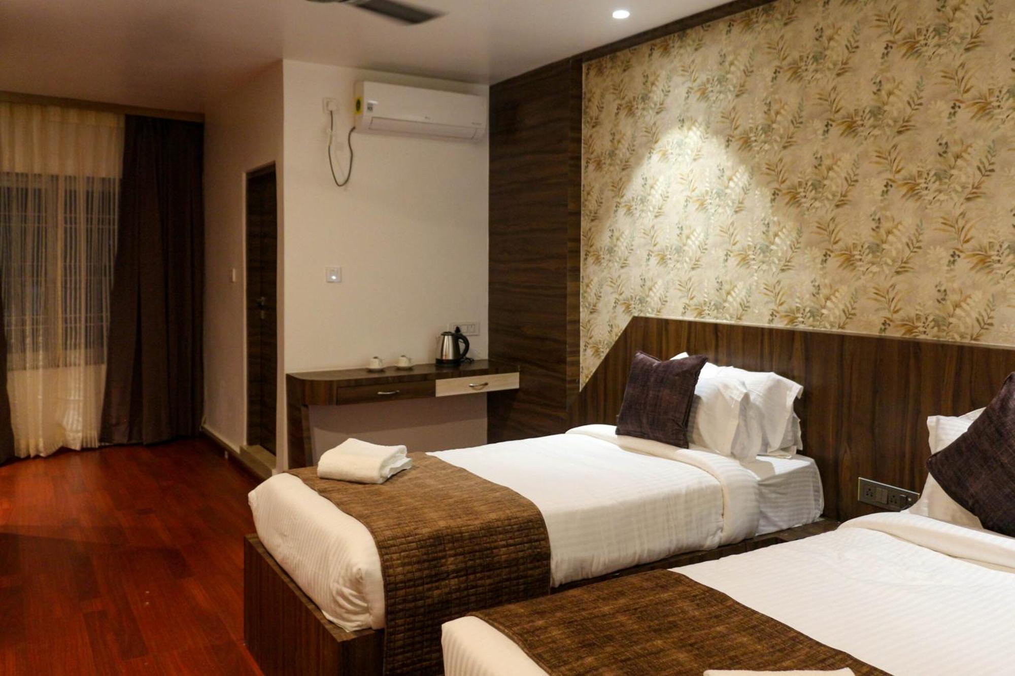 Hotel Obsidian Blue Itānagar Extérieur photo